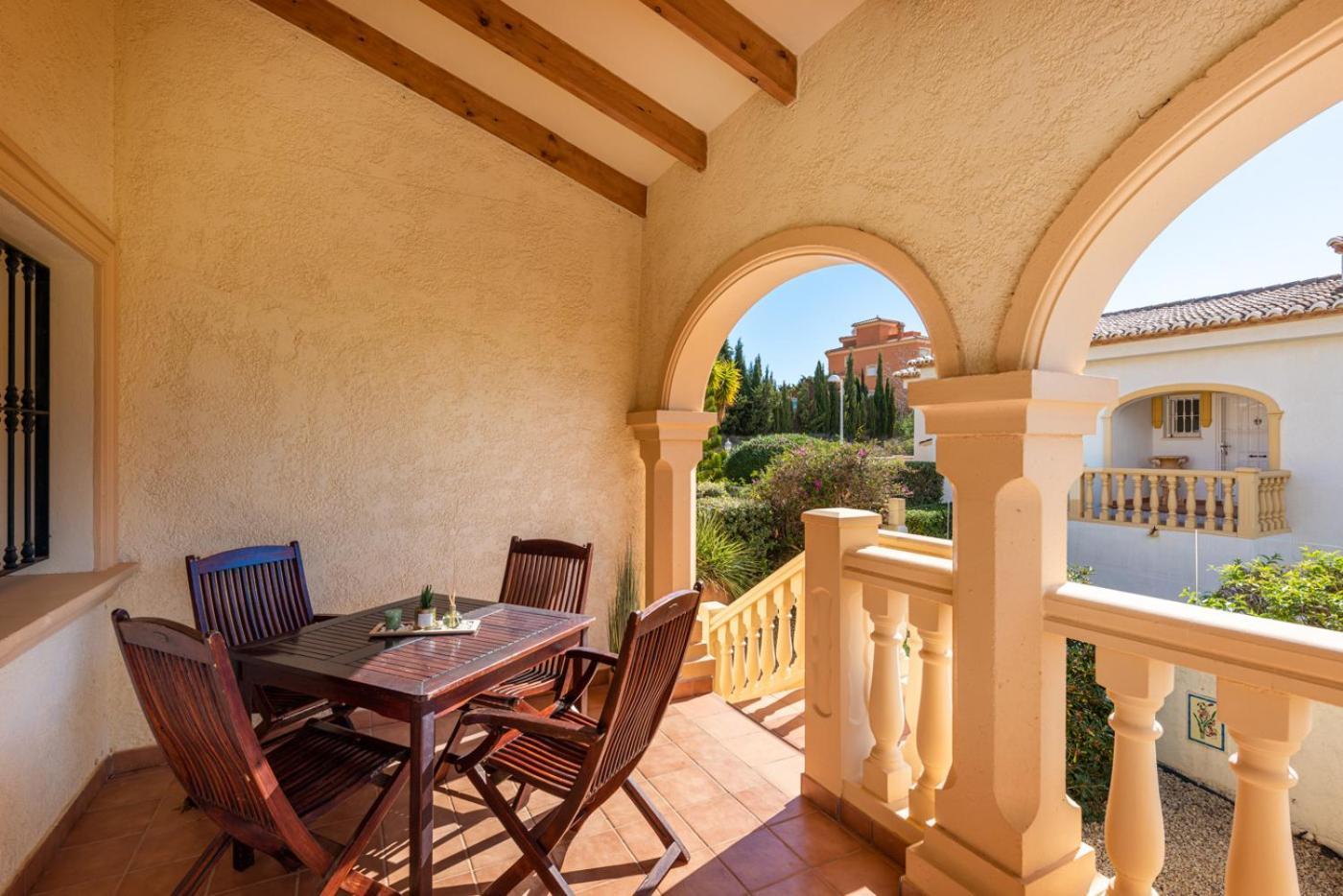 Villa Comodo - Plusholidays Calpe Bagian luar foto